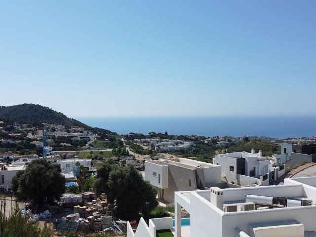  Plot in Mijas