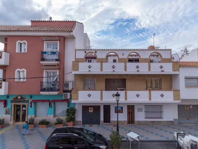 Lägenhet, San Luis de Sabinillas, R3550891