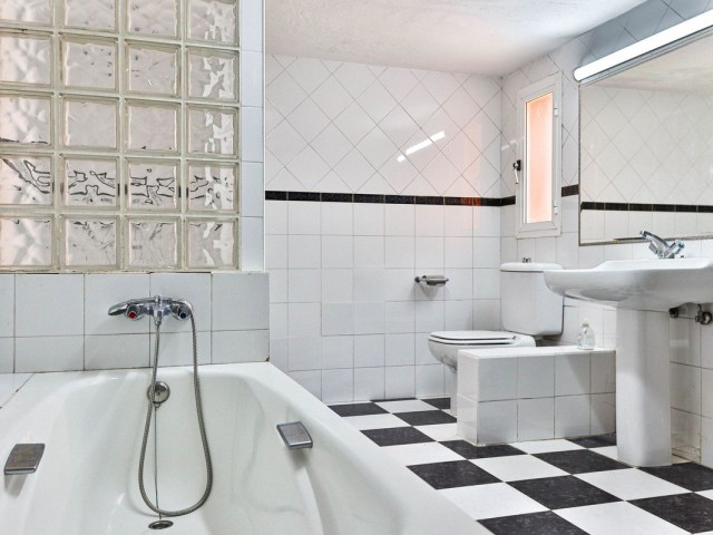 4 Bedrooms Townhouse in Mijas