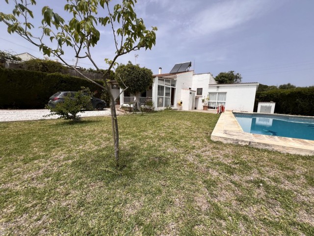 5 Bedrooms Villa in Selwo
