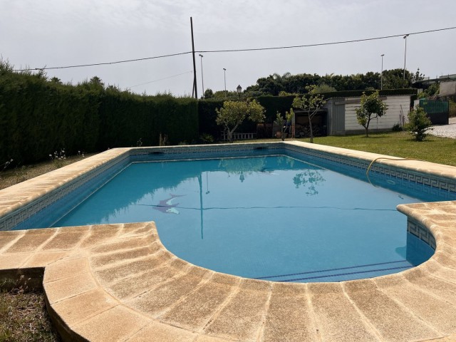 5 Bedrooms Villa in Selwo