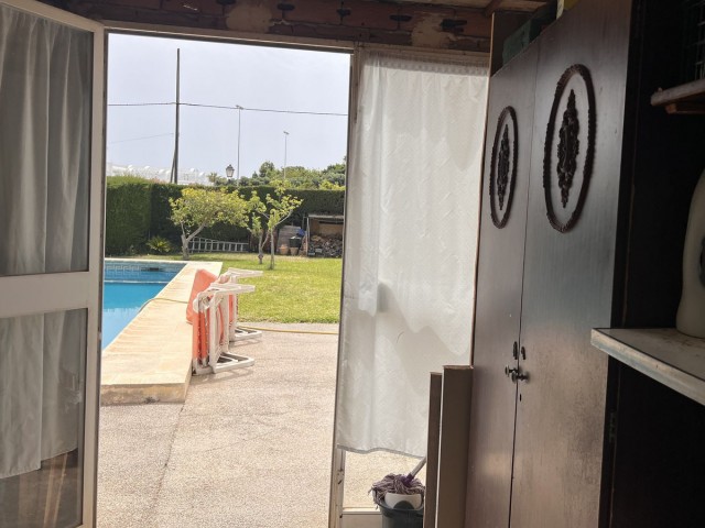 5 Bedrooms Villa in Selwo