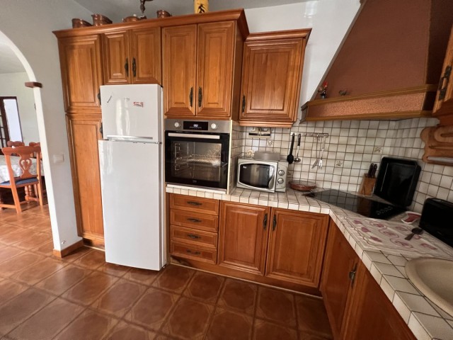 5 Bedrooms Villa in Selwo