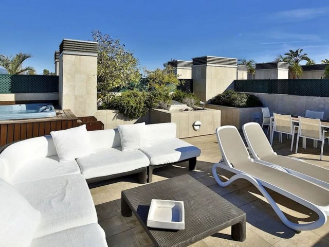 Penthouse i Puerto Banús