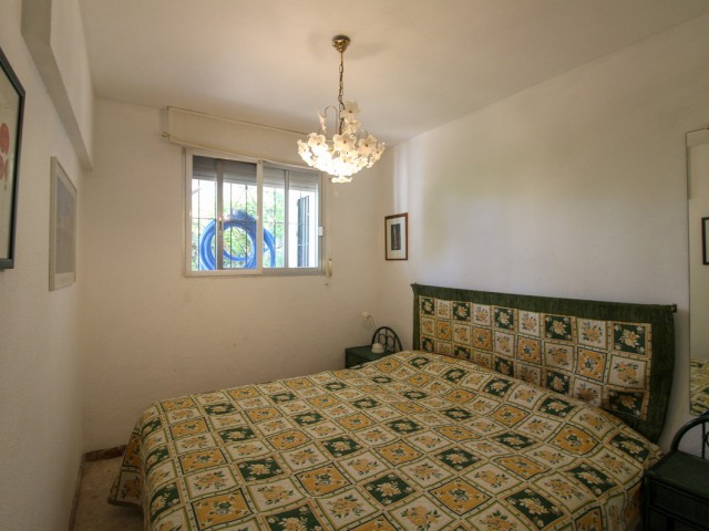 Villa avec 4 Chambres  à Nueva Andalucía