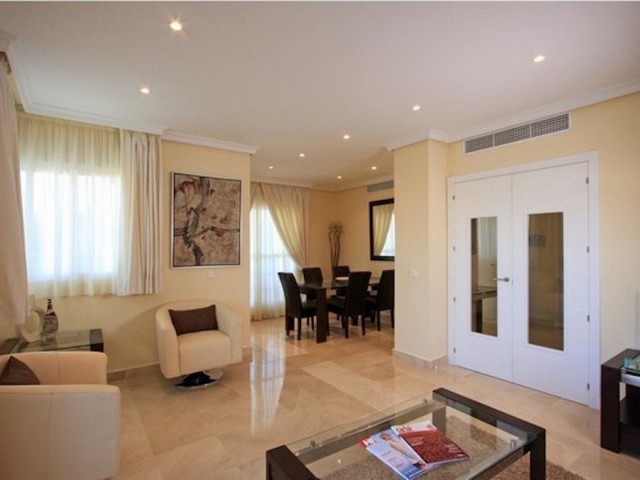 Penthouse, New Golden Mile, R4771342