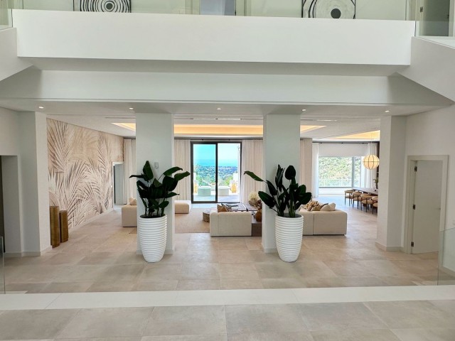 Villa avec 5 Chambres  à El Madroñal