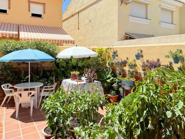 5 Slaapkamer Villa in El Coto