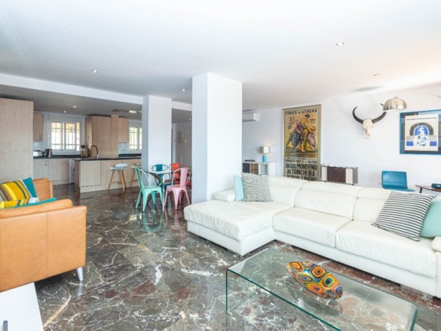 4 Slaapkamer Appartement in Carvajal