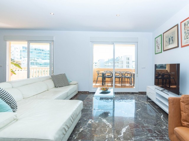 4 Slaapkamer Appartement in Carvajal