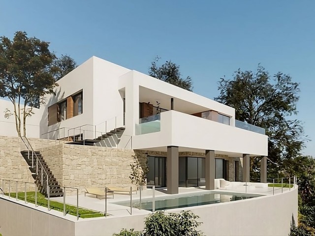  Grundstück in Elviria