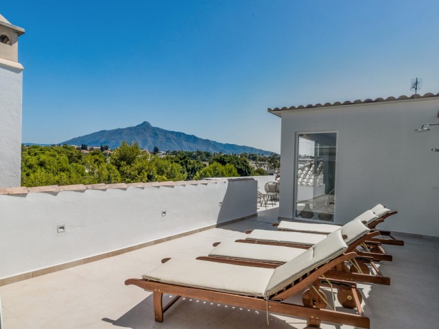Penthouse in Nueva Andalucía