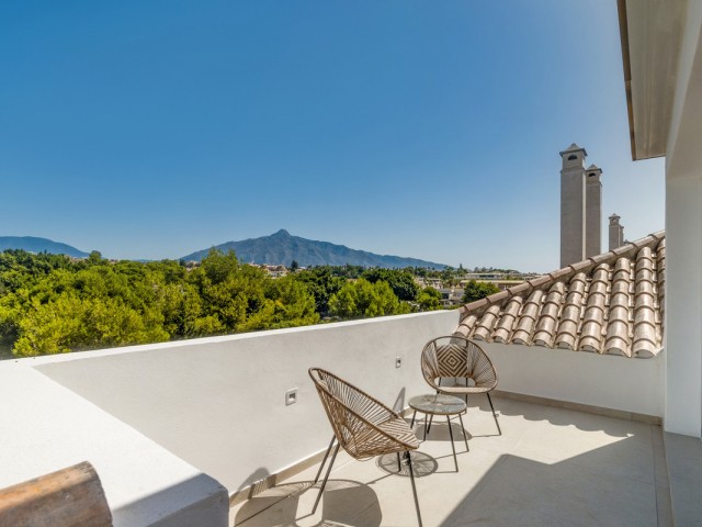 Penthouse in Nueva Andalucía