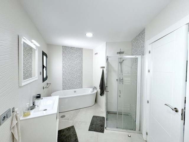 5 Bedrooms Villa in El Rosario