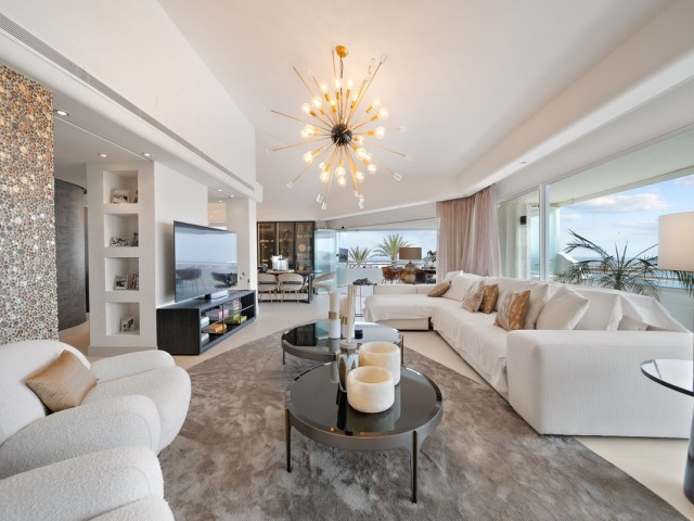 4 Bedrooms Apartment in Benalmadena Costa