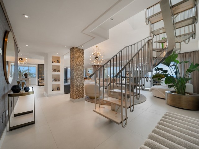 4 Bedrooms Apartment in Benalmadena Costa