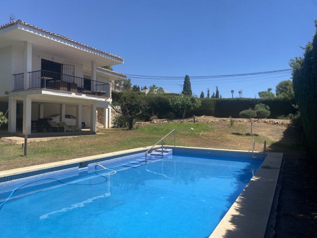Villa con 3 Dormitorios  en La Capellania