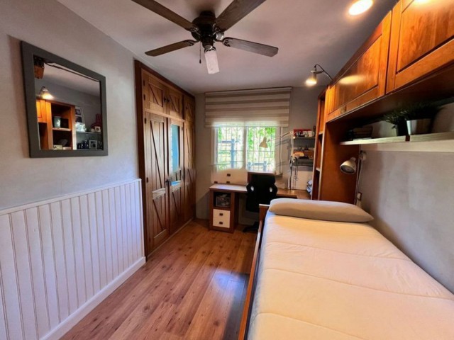 4 Bedrooms Villa in Sierrezuela