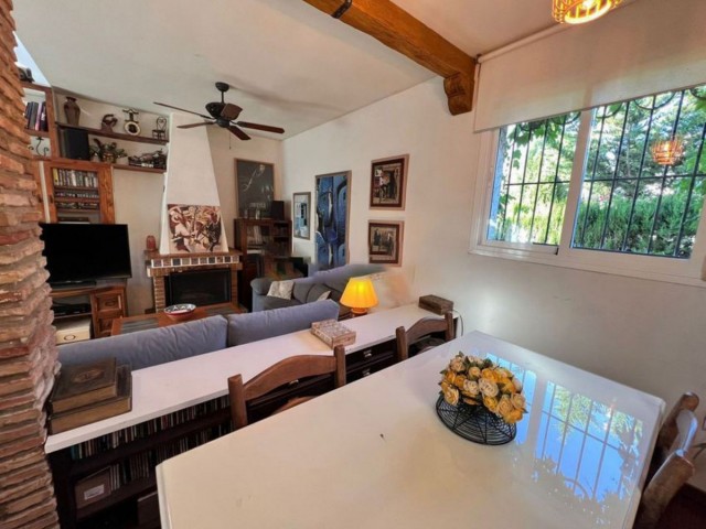 4 Bedrooms Villa in Sierrezuela
