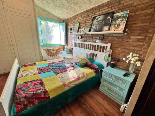 4 Bedrooms Villa in Sierrezuela
