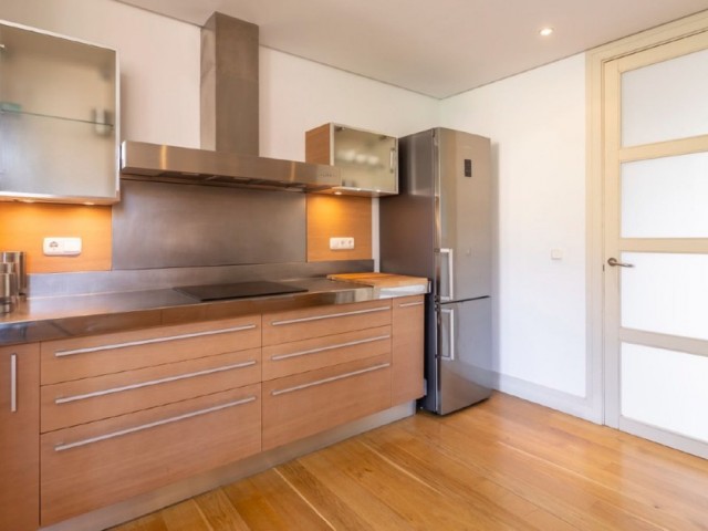Penthouse i The Golden Mile