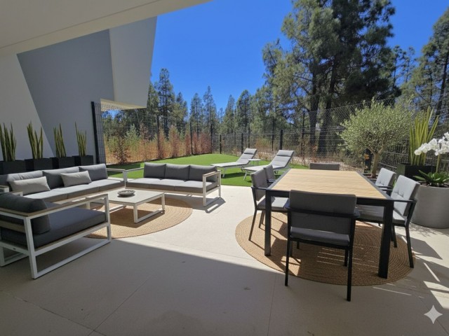 Villa, El Chaparral, R4794292