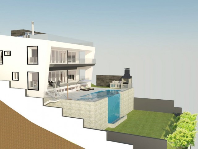  Plot in Nueva Andalucía