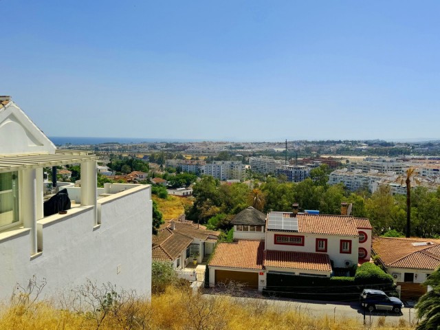  Tontti Nueva Andalucía