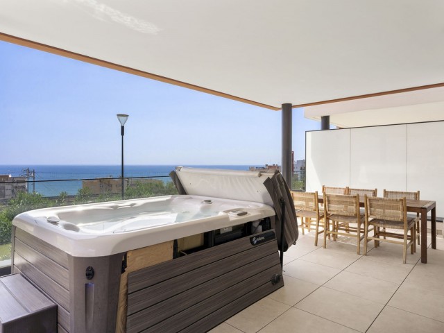 Apartamento con 3 Dormitorios  en Fuengirola