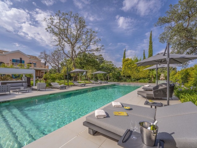 6 Schlafzimmer Villa in San Roque Club