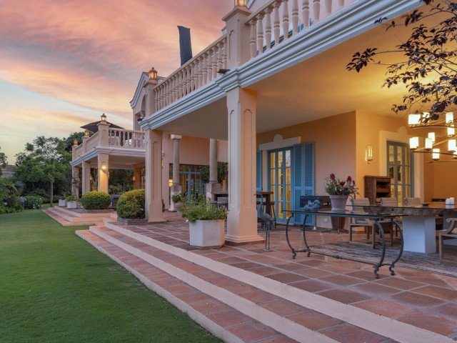 6 Schlafzimmer Villa in San Roque Club