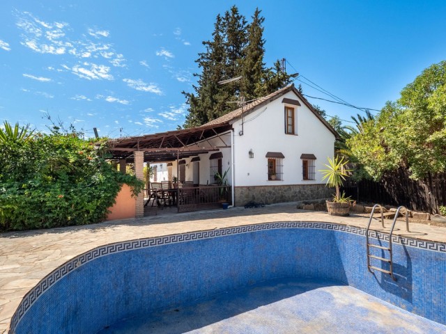 9 Sovrums Villa i Alhaurín el Grande