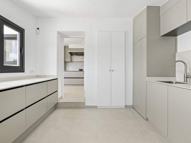 4 Bedrooms Villa in Guadalmina Alta