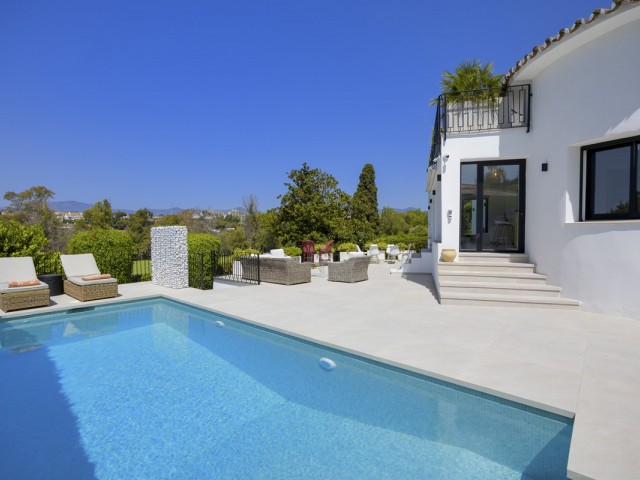 4 Schlafzimmer Villa in Guadalmina Alta