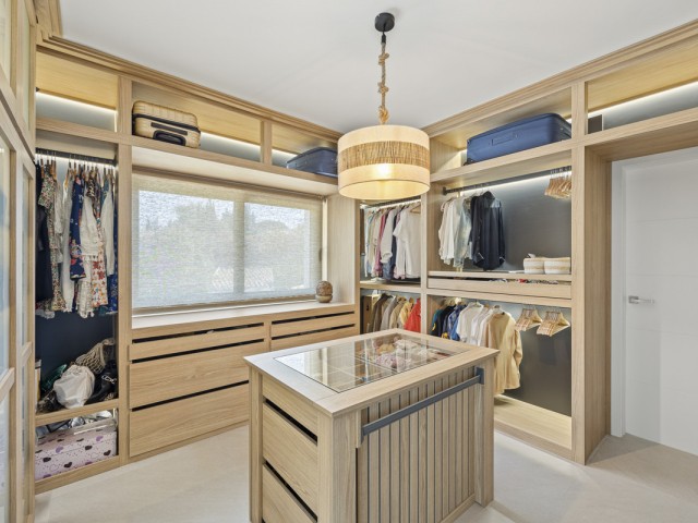 4 Schlafzimmer Villa in Guadalmina Alta