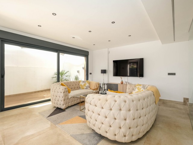 3 Bedrooms Townhouse in Torreblanca