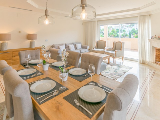 Penthouse in Nueva Andalucía