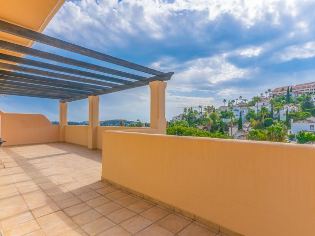 Penthouse in Nueva Andalucía