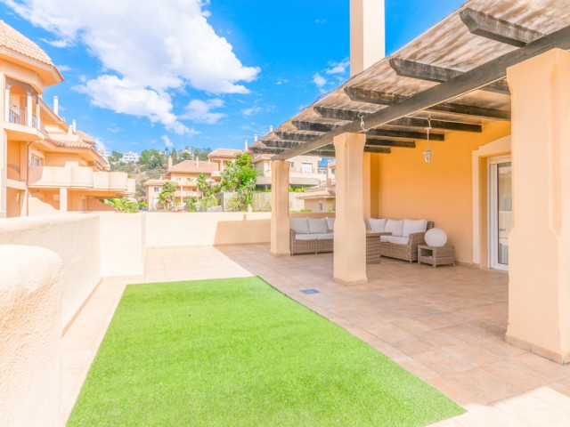 Penthouse in Nueva Andalucía