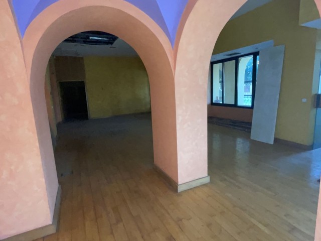 Commercial in Sotogrande