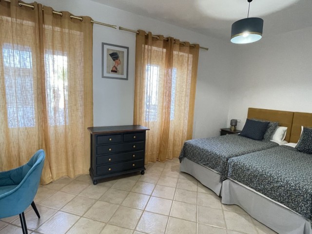 5 Slaapkamer Rijtjeshuis in Alhaurín el Grande