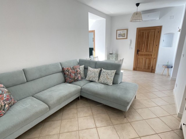 5 Slaapkamer Rijtjeshuis in Alhaurín el Grande