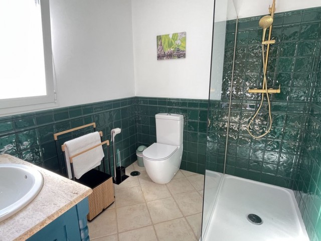 5 Slaapkamer Rijtjeshuis in Alhaurín el Grande