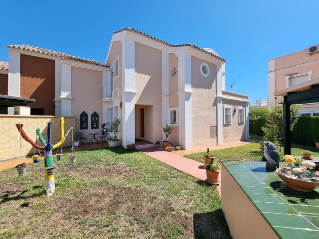 3 Bedrooms Townhouse in San Pedro de Alcántara