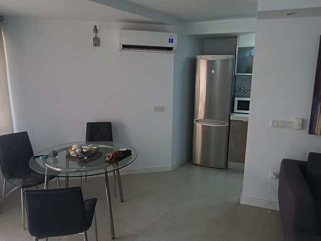 Apartment, Marbella, R4813234
