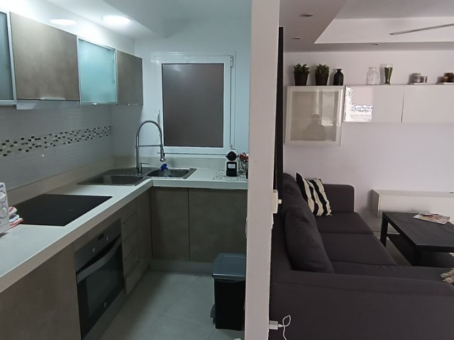 Apartment, Marbella, R4813234