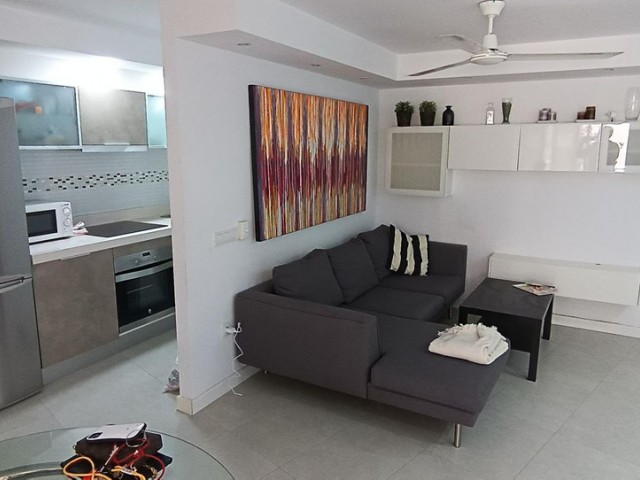 Apartment, Marbella, R4813234