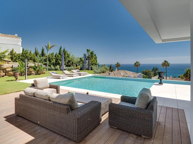 4 Sovrums Villa i Manilva