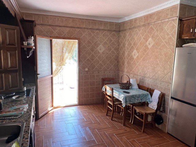 Villa con 3 Dormitorios  en Alhaurín el Grande