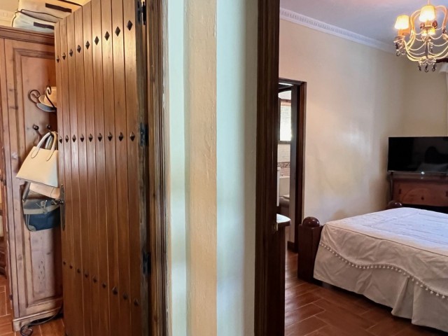 Villa con 3 Dormitorios  en Alhaurín el Grande